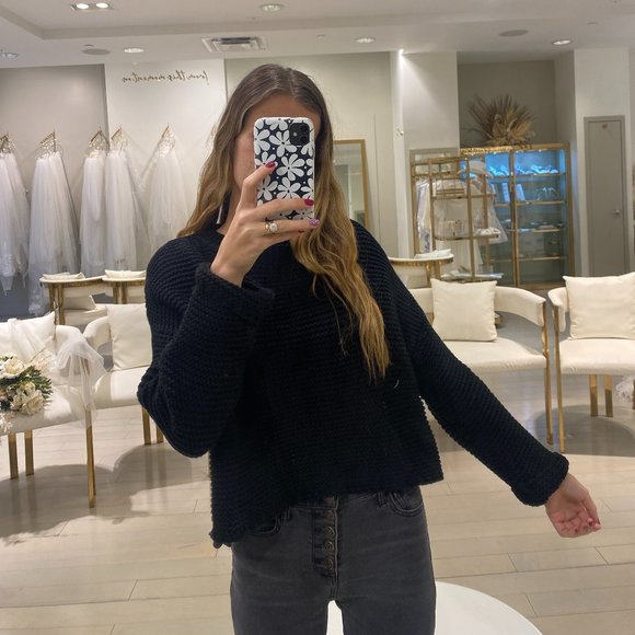 Black Round Neck Sweater - Picture 5 of 5